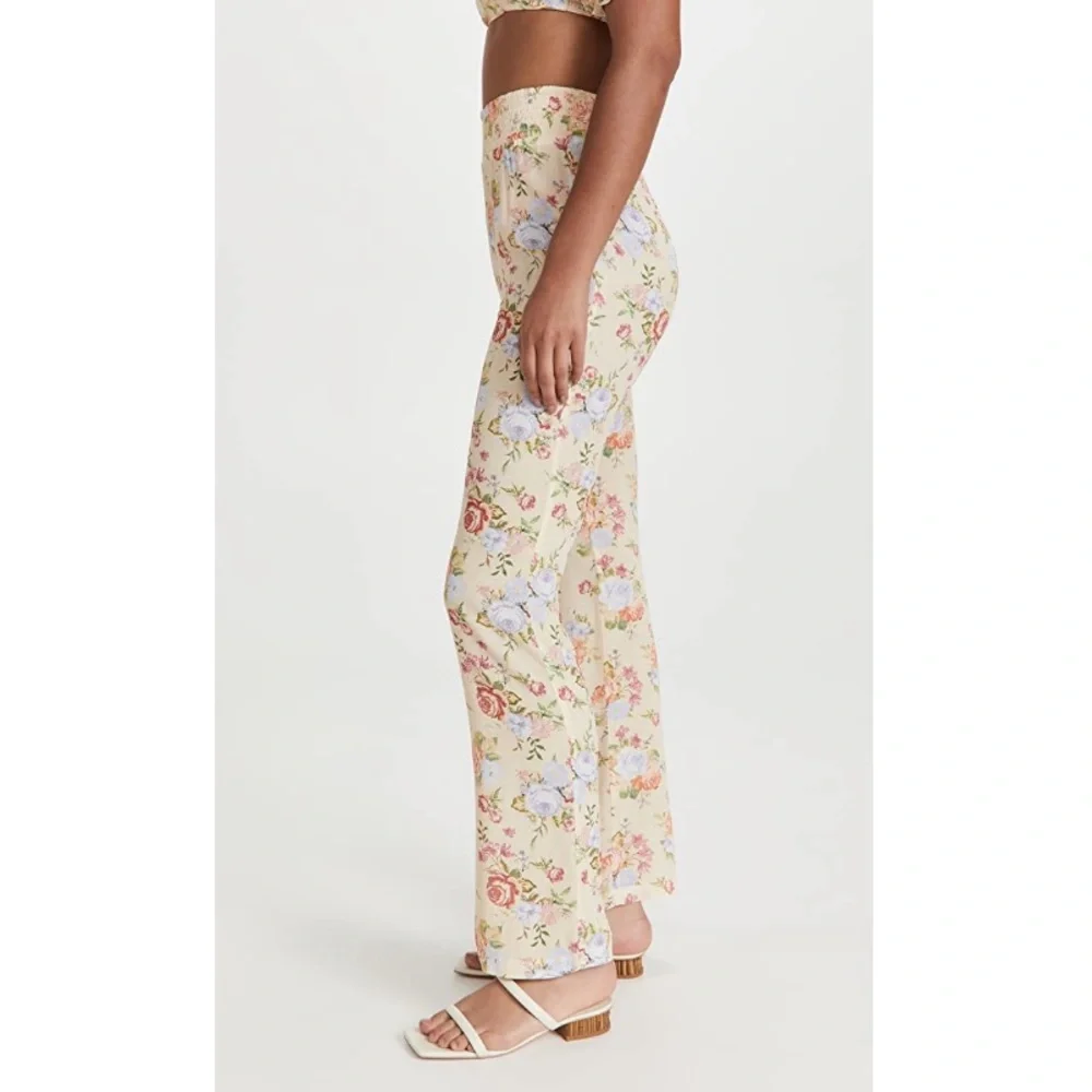 NWT WeWoreWhat Floral Smocked Flare Pants - Picture 3 of 10